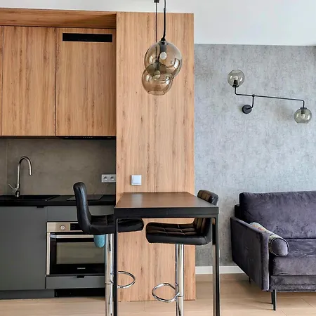 Kazimierza Wielkiego 51 By Homeprime *