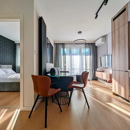 Kazimierza Wielkiego 51 By Homeprime *