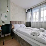 Apartman Kazimierza Wielkiego 51 By Homeprime *